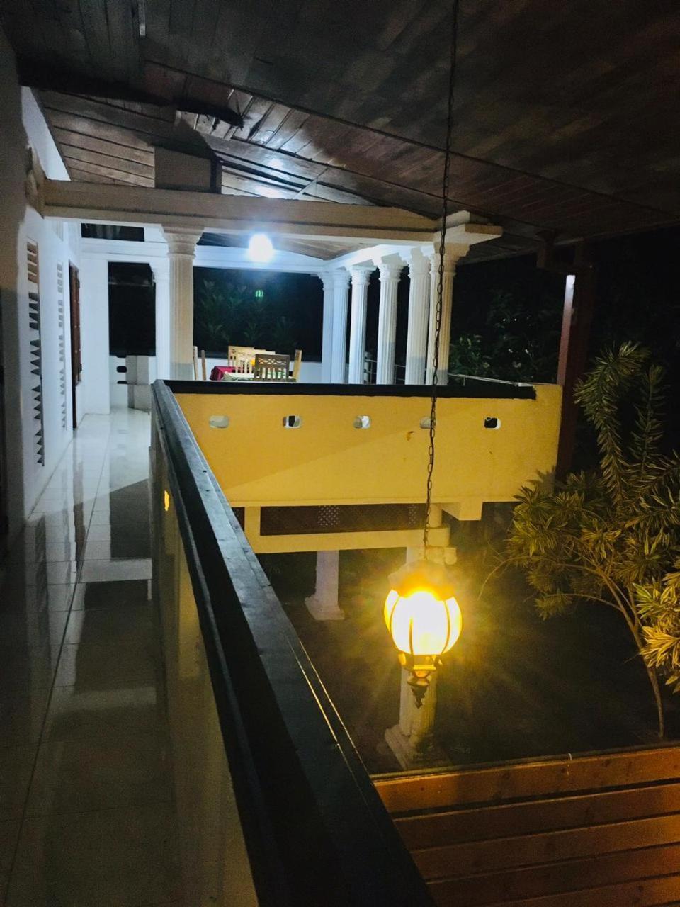 Aura City Hostel 아누라다푸라 외부 사진