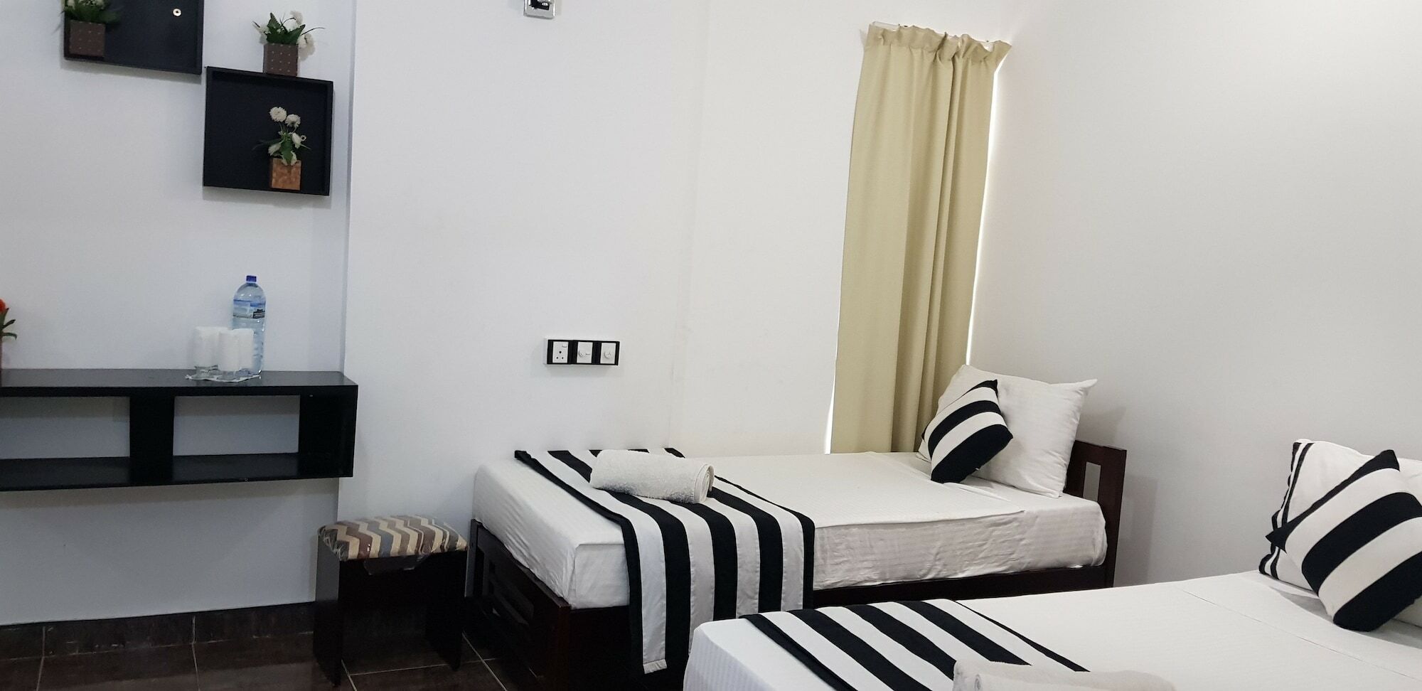 Aura City Hostel 아누라다푸라 외부 사진